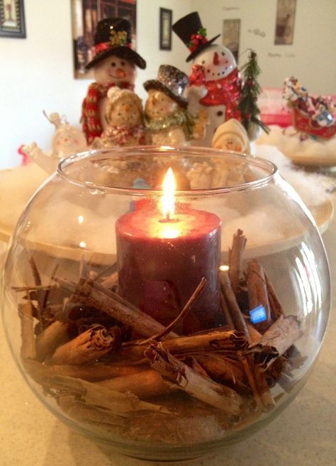 Fish Bowl Decor Ideas, Fish Bowl Ideas Decorations, Fish Bowl Crafts, Fish Bowl Candle, Fish Bowl Decorations, Christmas Fish, Lamps Ideas, Fish Bowls, Fall Decor Wreaths