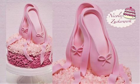 Ballerinaschuh aus Fondant herstellen Fondant Ballerina, Baby Cake Design, Ballet Cakes, Tutu Cakes, Handbag Cakes, Fondant Flower Cake, Fondant Bow, Fondant Figures Tutorial, Shoe Cake