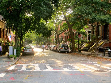 Joralemon Street, Brooklyn Heights Brooklyn Heights Apartment, House Neighborhood, City Structure, Cast Iron Architecture, East Coast Vacation, Sims 4 Save File, Couples City, Neighborhood Walk, Spanish Harlem