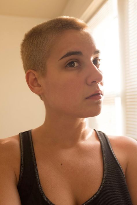 Shave Your Head, Shaved Hair Women, Shaved Hairstyles, Shaved Head Women, Short Shaved Hairstyles, Haircut Styles For Women, Shaving Your Head, Shaved Hair Designs, Buzzed Hair