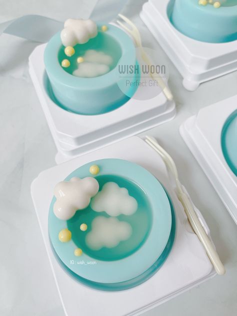 Jelly Cake Aesthetic, Pudding Decoration Ideas, Agar Jelly Cake, Agar Jelly, Jelly Desserts, Handmade Soap Recipes, Kawaii Cooking, Jelly Cake, Pretty Dessert