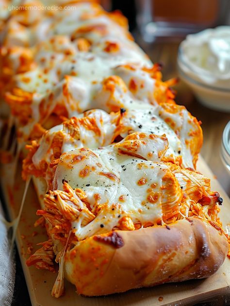 Discover The Ultimate Comfort Food: Buffalo Chicken Garbage Bread - My Home Made Recipe Buffalo Chicken Garbage Bread, Unique Meals, Garbage Bread, Cheese Bread Rolls, Zesty Chicken, Crispy Bread, Apple Fritter Bread, No Rise Bread, Chicken With Olives