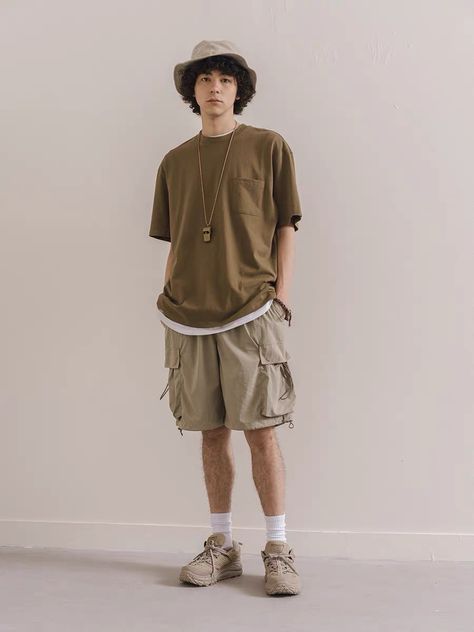 Japanese Men Summer Fashion, Camp Outfits Men, Japanese Men Summer Outfit, Japanese Mens Fashion Summer, Japanese Streetwear Summer, Japan Men Fashion Summer, Japanese Summer Outfits Men, Farmer Outfits Men, Japan Street Fashion Men