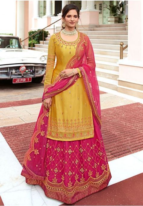 Maize Yellow Georgette Designer Lehenga Pant Kameez Net Kurti, Suit Sharara, Yellow Sharara, Wedding Salwar Suits, Yellow Anarkali, Celana Fashion, Kurti Style, Lehenga Suit, Pakistani Suit