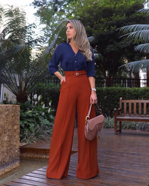 285ab9448d2751ee57ece7f762c39095desc54083861ri Orange Pants Outfit, Colored Pants Outfits, Brown Pants Outfit, Orange Color Combinations, Rust Color Dress, Pants Outfit Fall, Color Combinations For Clothes, Navy Outfit, Orange Outfit