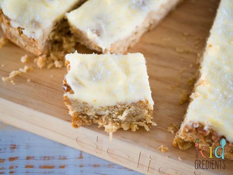 lemon crunch slice cut into squares Lemon Biscuits, Coconut Slice, Lemon Coconut, Slices Recipes, Cake Bars, Incredible Recipes, Lemon Bars, Orange Cake, Lemon Slice