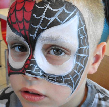 Easy Spiderman Face Paint, Spiderman Face Paint, Spider Man Face Paint, Spiderman Makeup, Spider Face Painting, Superhero Face Painting, Spider Face, Face Painting For Boys, Spiderman Face