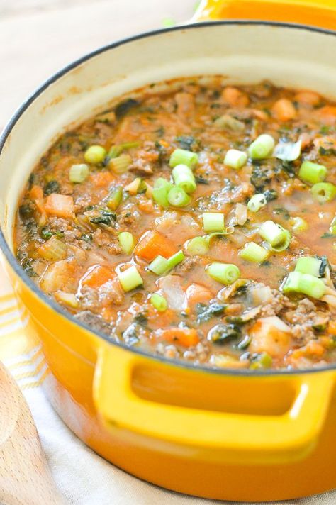 Nightshade-Free Vegetable Beef Soup {AIP Paleo, Gluten-Free, Grain-Free, Dairy-Free, Soy-Free, Whole 30} Nightshade Free Recipes, Lectin Free Diet, Autoimmune Recipes, Autoimmune Paleo Recipes, Aip Paleo Recipes, Paleo Soup, Vegetable Beef Soup, Aip Paleo, Paleo Lunch