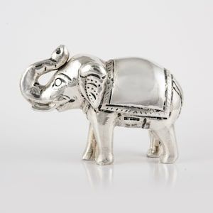 Elephant Statue Decor, Silver Statue, Statue Home Decor, Statue Decor, Silver Elephant, Elephant Trunk, Elephant Statue, Silver Elephants, Animal Statues