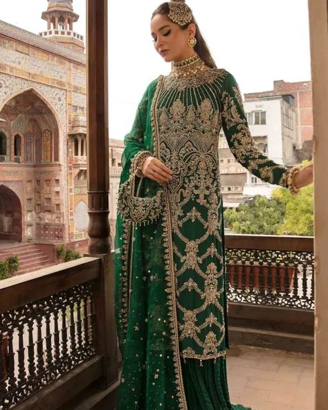 Kanwal Malik, Pakistani Designer Clothes, Raw Silk Fabric, Embellished Shirt, Pakistani Wedding Dress, Luxury Wear, Pakistani Wedding Dresses, Organza Dupatta, Luxury Bridal