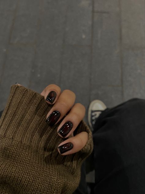 the perfect short square nail inspo for the colder months Short Square Nail, Square Nail, Subtle Ombre, Short Square Nails, Square Nails, Nail Inspo, Nails, Square, Quick Saves