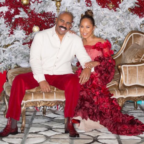 Christmas with Steve and Marjorie Harvey Steve Harvey Family, Steve Harvey Show, Marjorie Harvey, Christmas Couple Pictures, Shooting Couple, Power Couples, Holiday Photoshoot, Black Love Couples, Christmas Family Photos