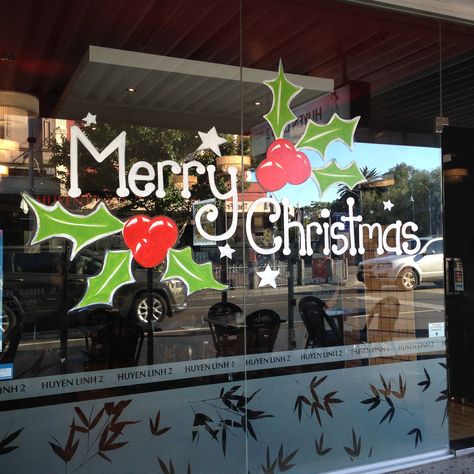 Chalk Paint Christmas Window Ideas, Christmas Window Art Easy, Window Painting For Christmas, Merry Christmas Window Painting, Christmas Paintings On Windows, Christmas Painted Windows, Window Christmas Painting, Christmas Window Paint, Window Painting Ideas Christmas