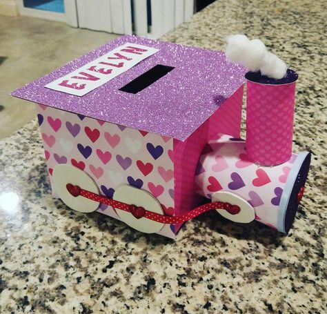 Choo Choo Train Valentine's Card Box Train Valentines Day Box Ideas, Train Valentine Box Ideas, Diy Train Out Of Boxes, Train Valentines For Kids, Valentines Box Monster Truck, Vday Mailboxes Kids, Train Valentine, Kids Valentine Boxes, Valentine Card Box