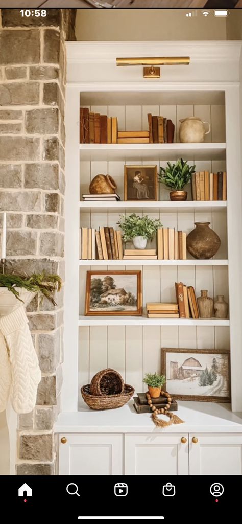 Farmhouse Bookshelf Decor, Decorating Built Ins, Farmhouse Shelves Decor, Styling Bookshelves, Fireplace Bookshelves, Built In Shelves Living Room, Shelf Decor Living Room, Styling Shelves, Decorating Bookshelves