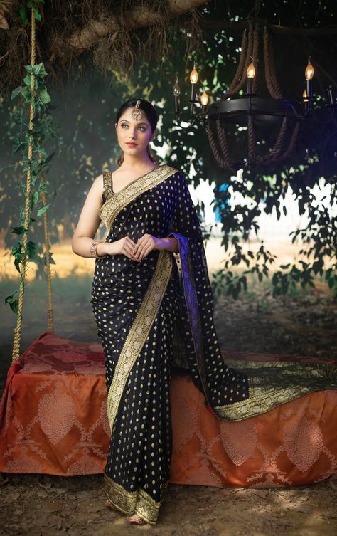 Banarasi Anarkali, Khaddi Georgette Saree, Brother Wedding, Raw Silk Blouse, Marriage Dress, Silk Saree Banarasi, Saree Banarasi, Beautiful Sarees, Summer 19