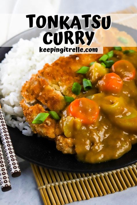 Making pork tonkatsu curry at home is easier than you think. Breaded pork cutlet fried to crispy perfection alongside rich & flavorful curry. Pork Katsu Curry Recipe, Tonkatsu Curry Recipe, Pork Tonkatsu Recipe, Tonkatsu Curry, Curry Katsu, Pork Tonkatsu, Katsu Curry Recipes, Asian Cusine, Pork Cutlet Recipes