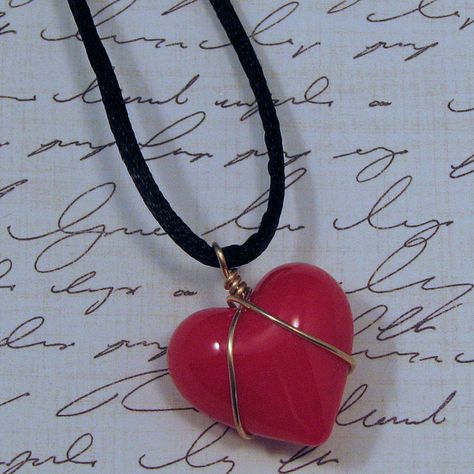 wire wrapped pendant | wire wrapped heart pendant i wire wrapped this red glass heart to ... Wire Wrapped Heart Pendant Tutorial, Wire Heart Pendant, Wire Wrapped Jewelry Heart, Wire Wrap Heart Pendant, Wire Wrapped Heart Stone Tutorial, Wire Wrap Heart Stone, Wire Wrapped Heart Stone, Crystal Necklace Diy, Crystal Wrapping