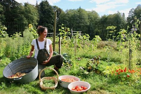 Life In Paradise, Future Farms, Life Board, Countryside House, Slow Life, Future Life, Dream Garden, Share The Love, Simple Life