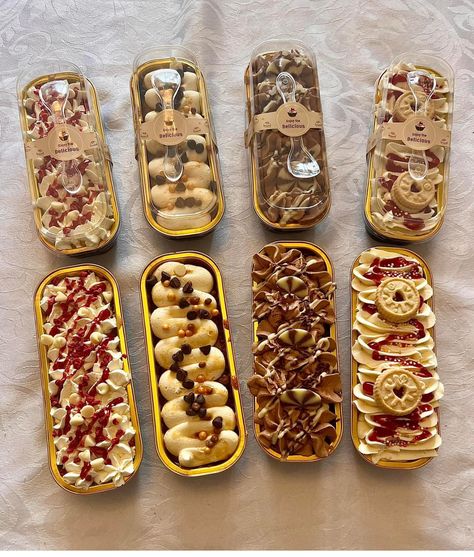 Mini Cake Loaf Packaging, Mini Cakes Flavors, Mini Loaf Cakes, Loaf Pan Cake, Cake Push Pops, Bake Sale Packaging, Cake Stall, Sugar Cookie Cakes, Chocolate Cake Recipe Moist