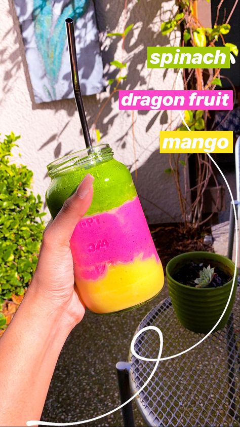 Colorful Smoothies, Starbucks Mango Dragonfruit Recipes, Starbucks Drinks Mango Dragonfruit, Dragon Fruit With Coconut Milk Starbucks, Mango And Dragon Fruit Smoothie, Mango Dragonfruit Smoothie, Mango Dragon Fruit Starbucks, Smoothie Bowls Recipe Easy, Mini Cafeteria