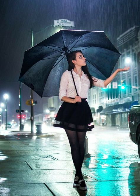 Rain Umbrella Photoshoot, Rainy Photoshoot, Umbrella Photography, Umbrella Photo, Gorgeous Summer Dresses, Rain Photo, Umbrella Girl, Fashion Umbrella, Walking In The Rain