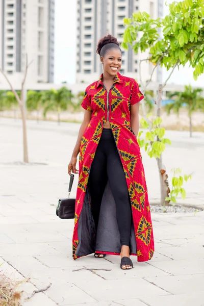 Ankara Kimono Style, Ankara Kimono Jacket, Robes Wax, African Dress Styles, African Tops For Women, Kimono Styles, Ankara Kimono, Ankara Jackets, African Tops