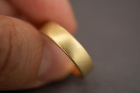 Flat Gold Wedding Band, Mens Wedding Bands Gold, 5mm Wedding Band, Thick Gold Band, Minimalist Wedding Rings, Stacked Rings, Mens Gold Wedding Band, Sustainable Wedding, Classic Wedding Band