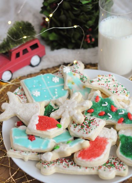 Easy High Altitude Sugar Cookies | Holiday Baking with Butter & Air Sugar Cookie Recipe High Altitude, Cookie Recipes High Altitude, Low Waste Christmas, High Altitude Cookies, Mini Christmas Cookies, Cookie Icing Recipe, High Altitude Baking, Buy Nothing, Cookies Holiday