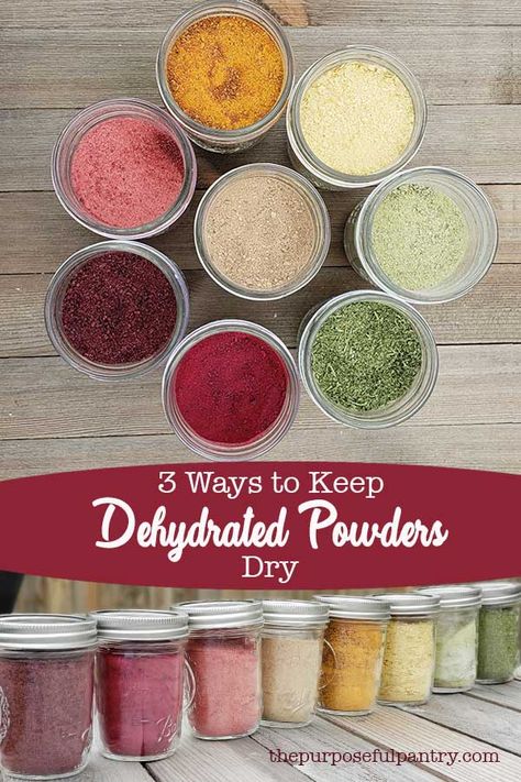 3 easy ways to keep dehydrated powders dry. Don't waste all your hard work dehydrating your produce to have it go bad ! Purposeful Pantry, Fruit Powders, Dehydrating Food Storage, Canning Granny, Dehydrated Fruits, Food Dehydration, Canning 101, Food Preserving, Dehydrated Foods