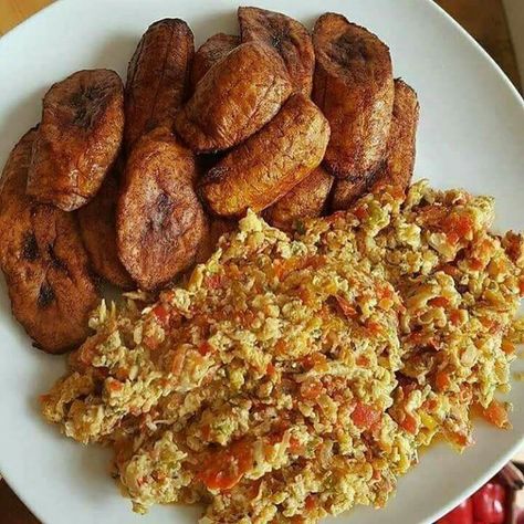 Plantain Breakfast, Vegan Plantain, Naija Babe, West African Food, Nigerian Food, Detox Plan, Plantains Fried, Food Babe, Delicacy Food