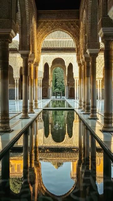 MoroccoDestinations on Instagram: "The Moroccan Architecture 🇲🇦🇲🇦" Moroccan Architecture Traditional, North African Architecture, Marrakech Architecture, Morroco Architecture, Morocco Architecture, Moroccan House, Morocco Wedding, Architecture Styles, Moroccan Architecture