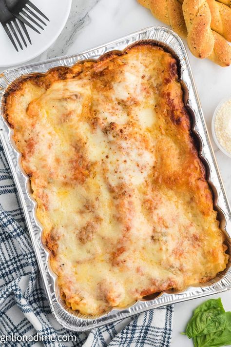 Smoked Lasagna Recipe Smoked Lasagna, Cheese Noodles, Frozen Lasagna, Grilled Broccoli, Sausage Lasagna, Homemade Lasagna, Easy Grilling, No Noodle Lasagna, Smoker Recipes