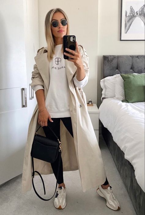 Trent Coat, Pinterest Marketing Manager, Trainers Outfit, New Balance Outfit, Mommy Outfits, Trench Coat Outfit, Textile Products, Coat Outfit, Outfit Trends