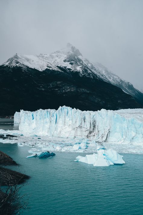 PERITO MORENO | GLACIER | PATAGONIA | ARGENTINA | EL CALAFATE | SOUTH AMERICA | BUCKET LIST | DESTINATION | TRIP | VACATION | TRAVEL | GUIDE | NATURE | OUTDOORS | PHOTOGRAPHY | PHOTO | AESTHETIC | BACKGROUND | WALLPAPER | BACKPACKING | SOLO TRAVEL | SOLO TRAVELER | INSPO | INSPIRATION | ADVENTURE TRAVEL | GLACIER TREKKING | KAYAKING | STUNNING VIEW | ICE HIKING | NATURAL WONDERS Glaciers Aesthetic, Glacier Aesthetic, Patagonia Aesthetic, Ecuador Aesthetic, Patagonia Nature, Patagonia Photography, America Bucket List, Argentina Nature, Aesthetic Background Wallpaper