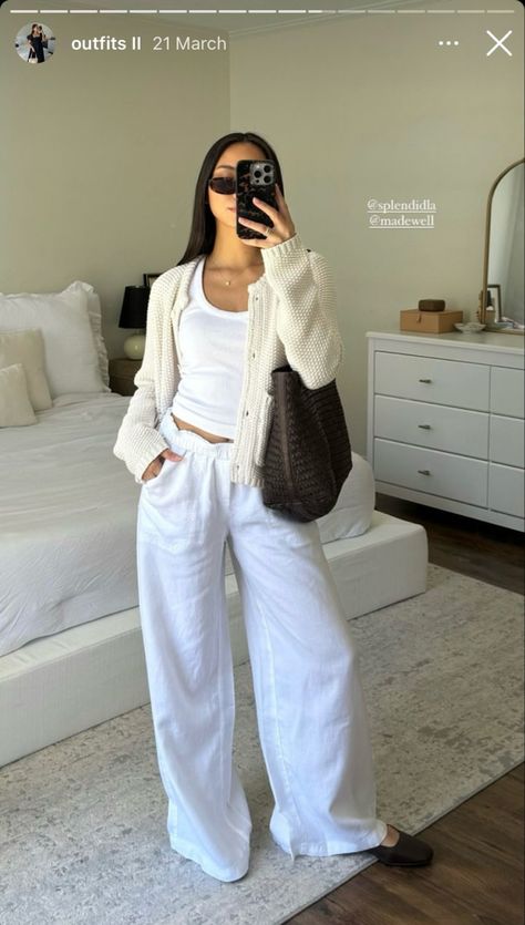 Rich Coastal Outfit, Aesthetic Linen Pants Outfit, Off White And White Outfit, White Linen Pants Winter, Casual Comfy Outfit Aesthetic, Linen Pants Airport Outfit, White Lounge Pants Outfit, Flowy Shirt Outfit Summer, White Linen Pants Outfit Aesthetic