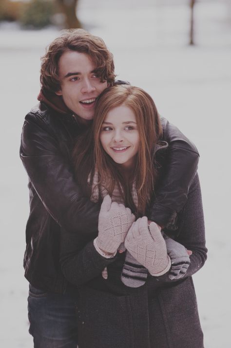 Cosas que le prometo a quien se atreva a ser el AMOR de mi vida If I Stay Movie, Jamie Blackley, Mireille Enos, Teenage Romance, Chloe Grace Mortez, Chloë Grace Moretz, Chloe Moretz, Grace Moretz, Mia 3