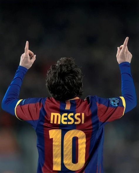 Young Messi, Messi Pictures, Messi Poster, Cristiano Ronaldo Manchester, Lionel Messi Barcelona, Cristino Ronaldo, Lionel Messi Wallpapers, Soccer Art, Barcelona Players