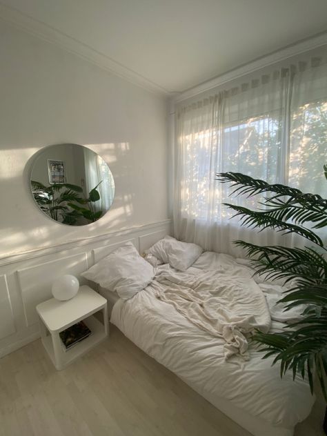 #soft #bedroom #bedroomideas #white #plants #bedroomdecoration #bedroomdecorideas Bedroom Minimal, Calm Room, Green Mattress, Floor Bed Frame, Peaceful Bedroom, Mattress On Floor, Bedding Inspiration, Mattress Bedroom, White Bedroom Furniture