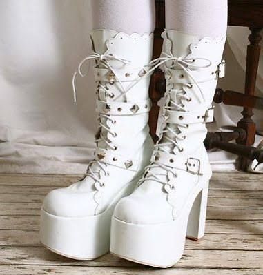 white goth boots - Google Search $72.00 plus $30 shipping White Goth Aesthetic, Pastel Victorian, Spooky Bride, Winter Goth, White Platform Boots, White Platforms, Punk Cosplay, Gothic Fashion Women, Bubble Goth