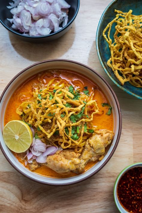 Chicken Khao Soi Recipe, Kha Soi Recipe, Kow Soi Recipe, Khao Soi Soup, Koi Soi Recipe, Khao Soy Recipe, Kai Soi Recipe, Khao Soi Recipe Thailand, Khaosoi Soup