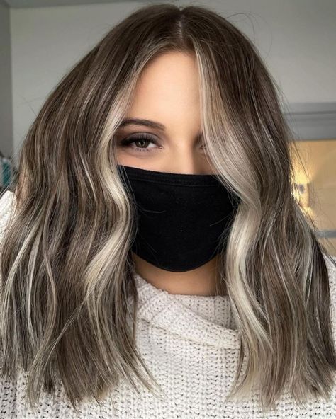 Medium Brown Hair For Blue Eyes, Short Brown Ash Hair, Low Maintenance Balayage Blonde, Short Hair Balayage Brunette Ash Blonde, Ash Brown With Money Piece, Hair Glam, Rambut Brunette, Tan Skin Blonde Hair, Bronde Hair