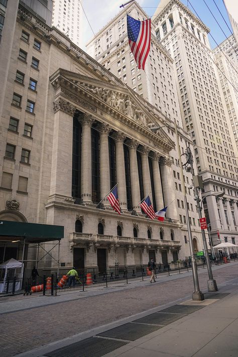 New York Stock Exchange, Stock Broker, Gut Healing, Financial District, Lower Manhattan, Vegetable Stock, Stock Exchange, Financial Markets, Wall Street