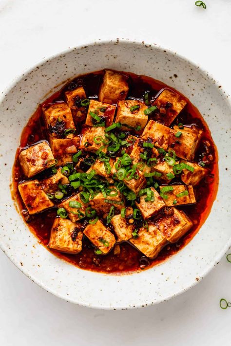 Mapo Tofu Recipe Vegetarian, Mapo Tofu Vegetarian, Tofu Turkey, Mapo Tofu Recipe, Tofu Sauce, Vegetable Lo Mein, Mapo Tofu, Tofu Dishes, Spicy Dishes