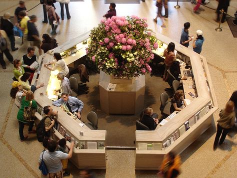 Metropolitan Museum of Art - The Great Hall - bunch of flowers in the lobby (II) Information Counter, Museum Reception, The Great Hall, Great Hall, The Lobby, Upper East Side, Visitor Center, I ❤ Ny, Reception Desk