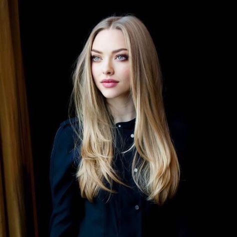 amanda seyfried Amanda Seyfried Style, Amanda Seyfried Hair, Letters To Juliet, Blonde Actresses, Strawberry Blonde Hair, Ombré Hair, Super Hair, Ben Barnes, Dear John