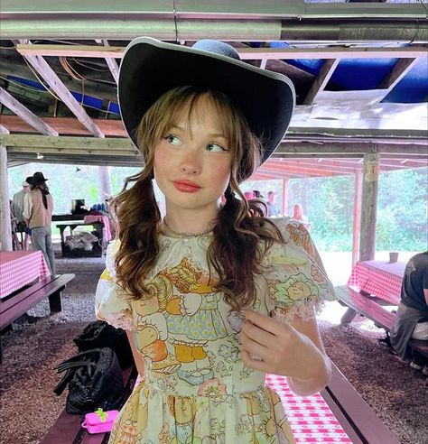 Zoe Colletti (@zoecolletti) • Instagram photos and videos Zoe Colletti, Lane Kim, Cat Valentine, Girls World, July 31, I Love Girls, The Bear, Cowboy Hat, Face Claims