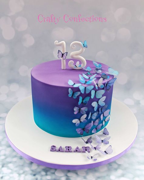 Butterfly cake Blue Green Cake, Purple Birthday Cake Ideas, Butterfly Theme Cake, Purple Birthday Cake, Purple Butterfly Cake, 14th Birthday Cakes, Purple Cakes Birthday, Blue Birthday Cakes, 8th Birthday Cake