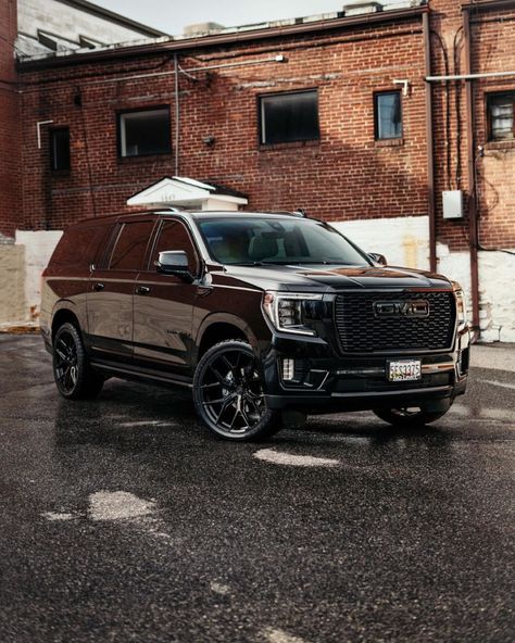 No more chrome. 2021 Gmc Yukon Denali, Gmc Denali Truck, Denali Truck, Gmc Denali, Gmc Yukon Denali, Large Suv, Yukon Denali, Mom Car, Black Wheels