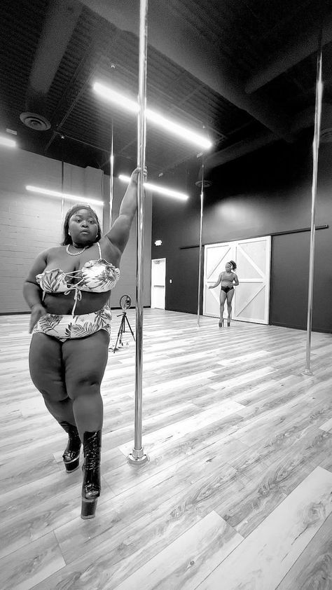 Plus Size Pole Dancing, Plus Size Dancer, Pole Dancers, Life Vision Board, Life Vision, Pole Fitness, 2023 Vision Board, 2023 Vision, Vision Boards